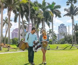 couple dating in Florida